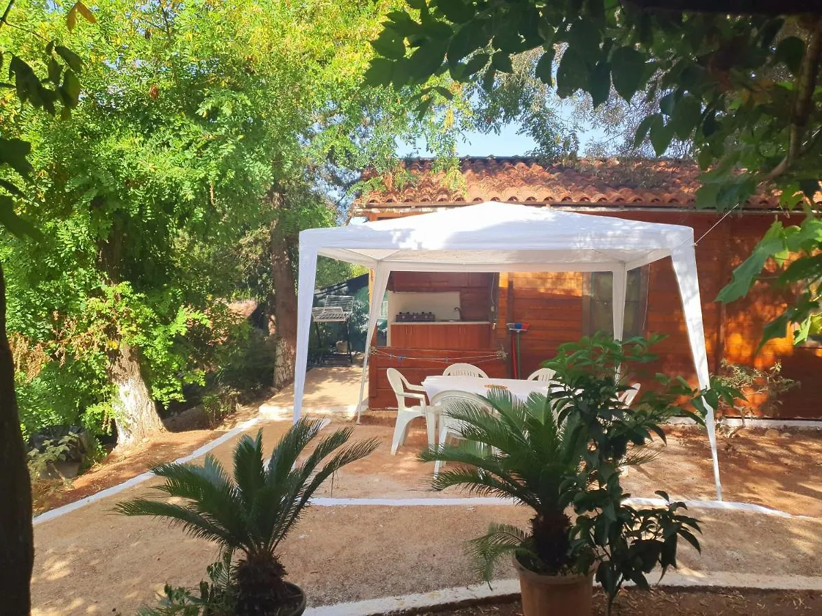 Lodge Toneda Seaside Bungalows Dhermi