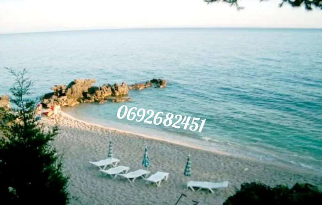 Toneda Seaside Bungalows Dhermi Lodge