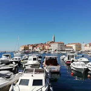 Near - Butiga , Rovigno Croazia